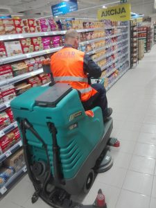 Pranje podova, održavanje poslovnog prostora